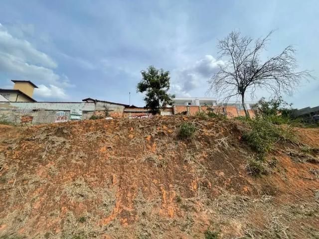 Terreno / Lote para Venda em Belo Horizonte/MG Planalto