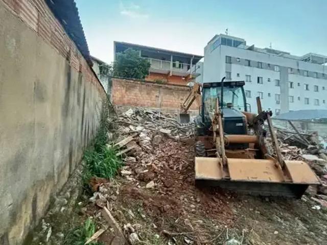 Terreno / Lote para Venda em Belo Horizonte/MG Planalto