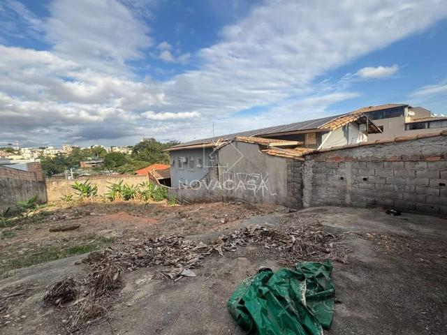 Terreno / Lote para Venda em Belo Horizonte/MG Santa Amélia