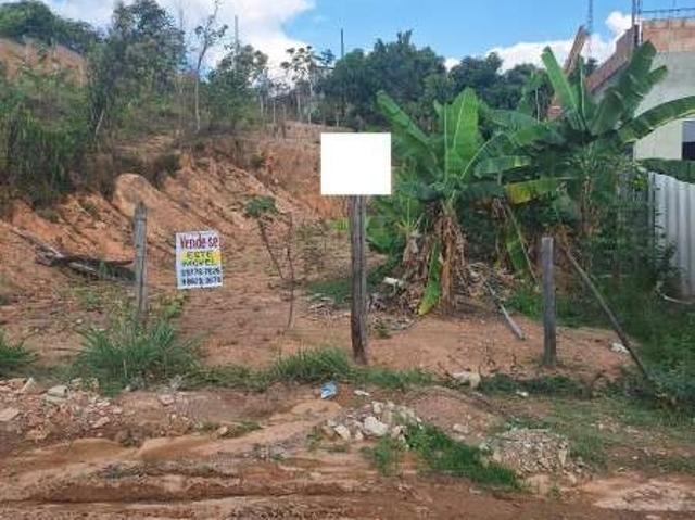 Terreno / Lote para Venda em Betim/MG Marimbá