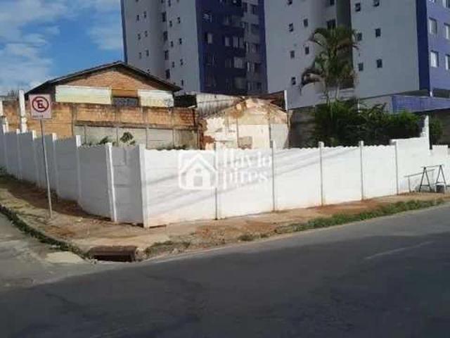 Terreno / Lote para Venda em Betim/MG Centro