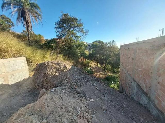 Terreno / Lote para Venda em Betim/MG Duque de Caxias