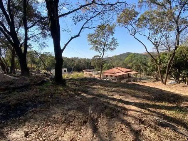 Terreno / Lote para Venda em Betim/MG Jardim Nazareno