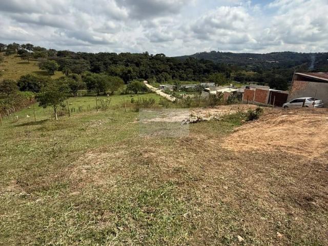 Terreno / Lote para Venda em Betim/MG Liberatos