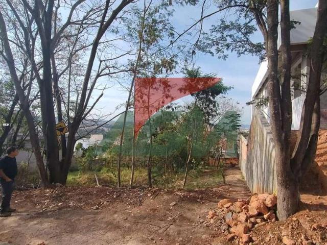 Terreno / Lote para Venda em Betim/MG Vila das Flores