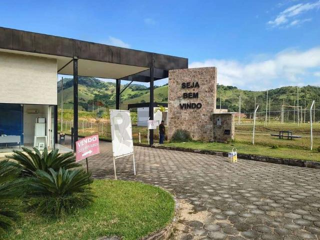 Terreno / Lote para Venda em Bicas/MG Centro