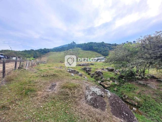 Terreno / Lote para Venda em Biguaçu/SC Fundos