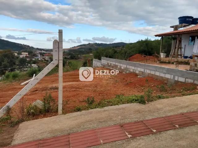 Terreno / Lote para Venda em Biguaçu/SC Fundos