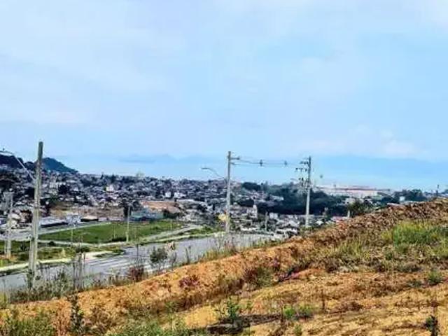 Terreno / Lote para Venda em Biguaçu/SC Fundos