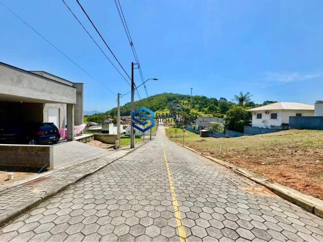 Terreno / Lote para Venda em Biguaçu/SC Fundos