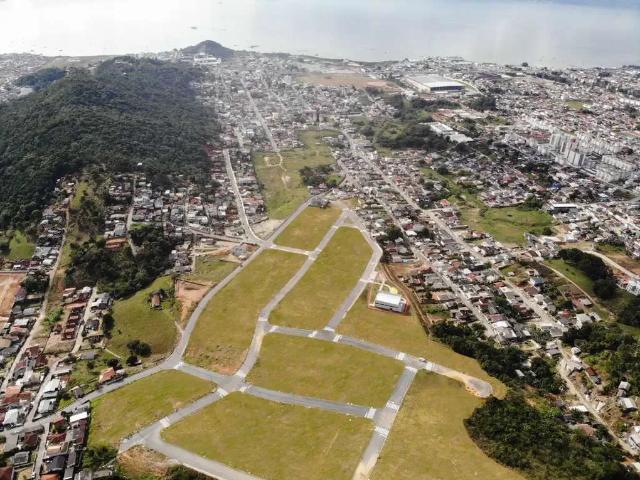 Terreno / Lote para Venda em Biguaçu/SC Jardim Janaina