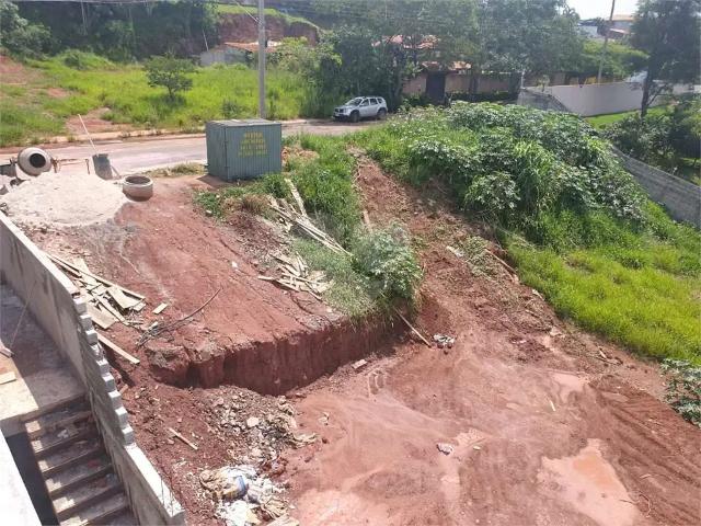 Terreno / Lote para Venda em Bom Jesus dos Perdões/SP Country Residencial Félix