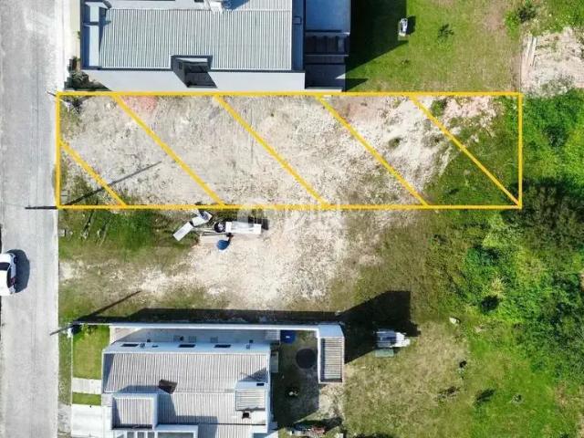 Terreno / Lote para Venda em Bombinhas/SC Sertãozinho