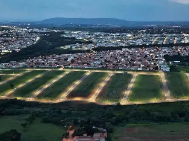 Terreno / Lote para Venda em Boituva/SP AJ
