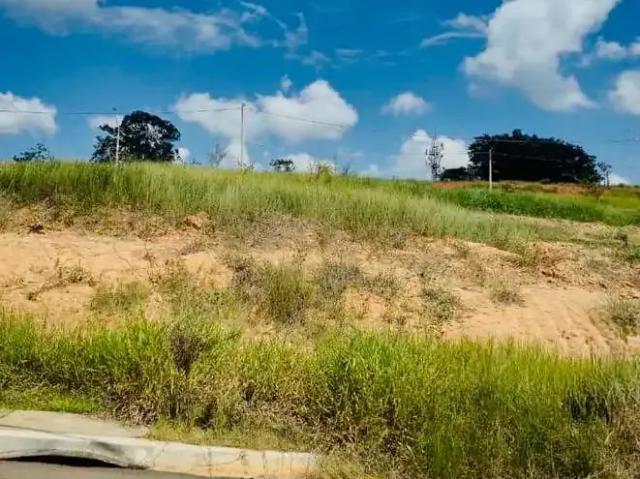 Terreno / Lote para Venda em Boituva/SP Morada dos Ypês