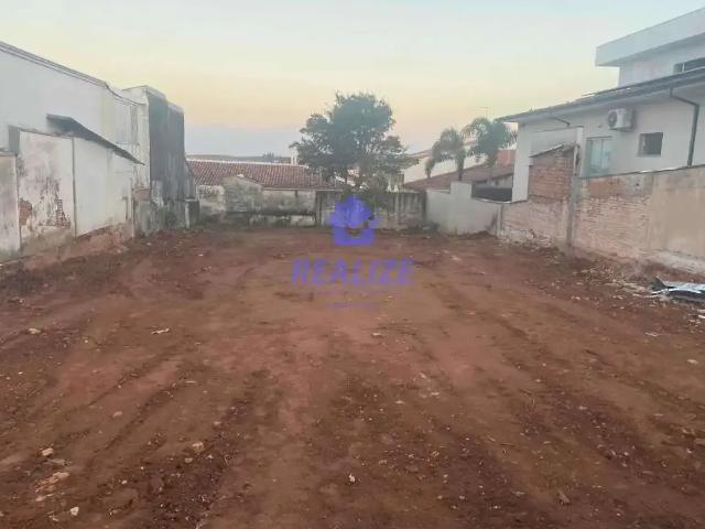 Terreno / Lote para Venda em Botucatu/SP Centro