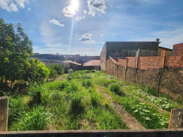 Terreno / Lote para Venda em Botucatu/SP Loteamento Jardim Eldorado