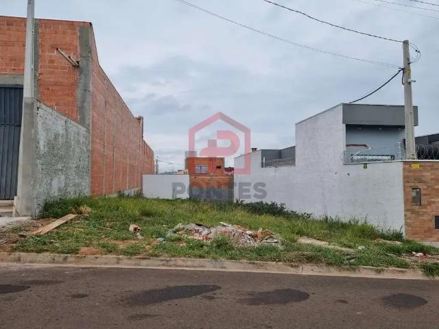 Terreno / Lote para Venda em Botucatu/SP Residencial Lívia I