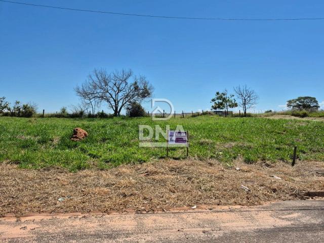 Terreno / Lote para Venda em Botucatu/SP Residencial Plaza Martin