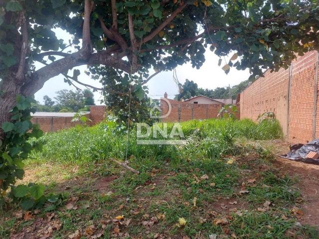 Terreno / Lote para Venda em Botucatu/SP Residencial Santa Helena