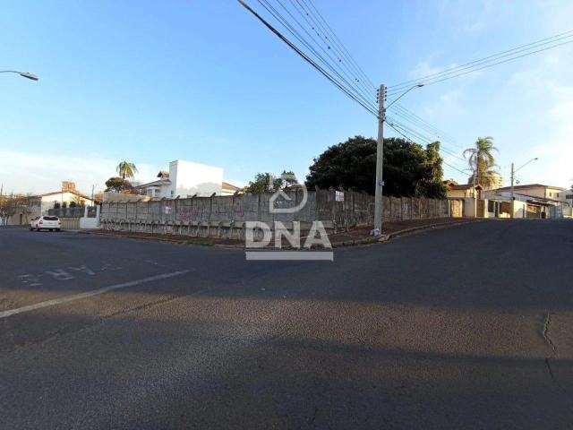 Terreno / Lote para Venda em Botucatu/SP Vila Padovan