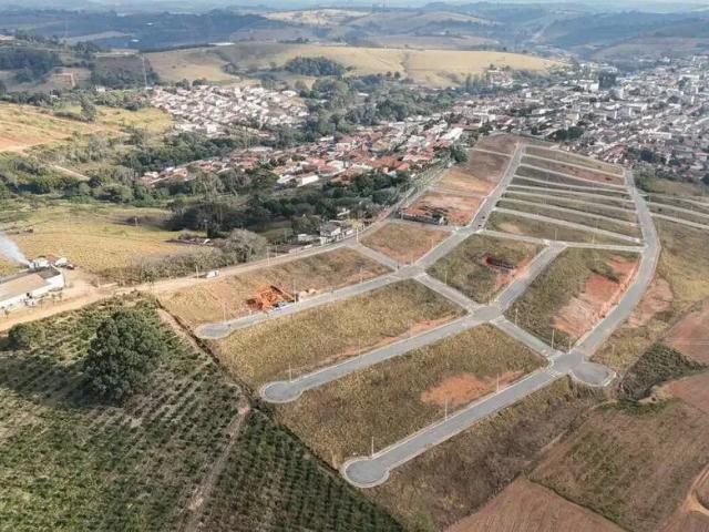 Terreno / Lote para Venda em Botelhos/MG Centro