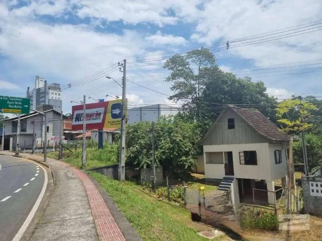 Terreno / Lote para Venda em Blumenau/SC Velha