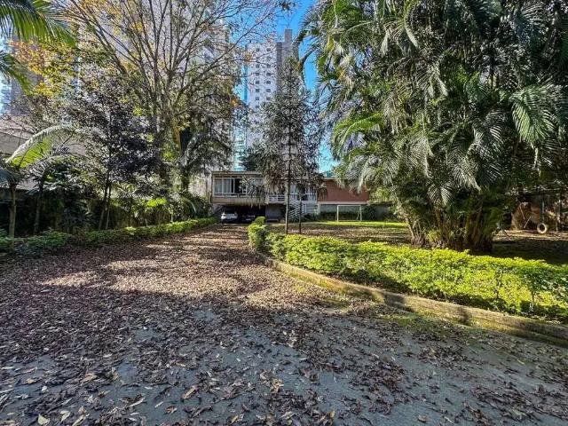 Terreno / Lote para Venda em Blumenau/SC Victor Konder
