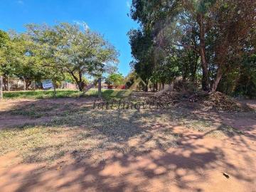 Terreno / Lote para Venda em Brotas/SP Lagoa Dourada