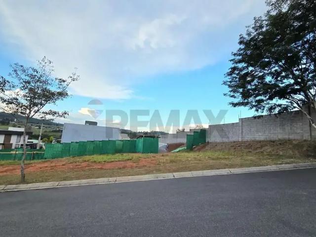 Terreno / Lote para Venda em Bragança Paulista/SP Bom Retiro