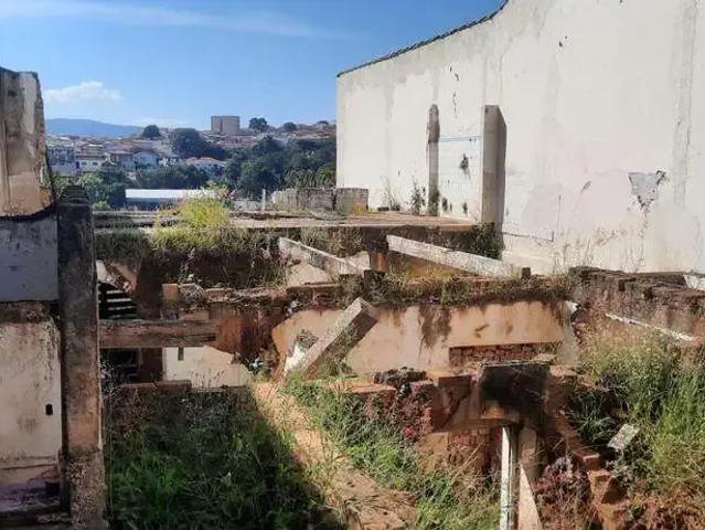 Terreno / Lote para Venda em Bragança Paulista/SP Centro