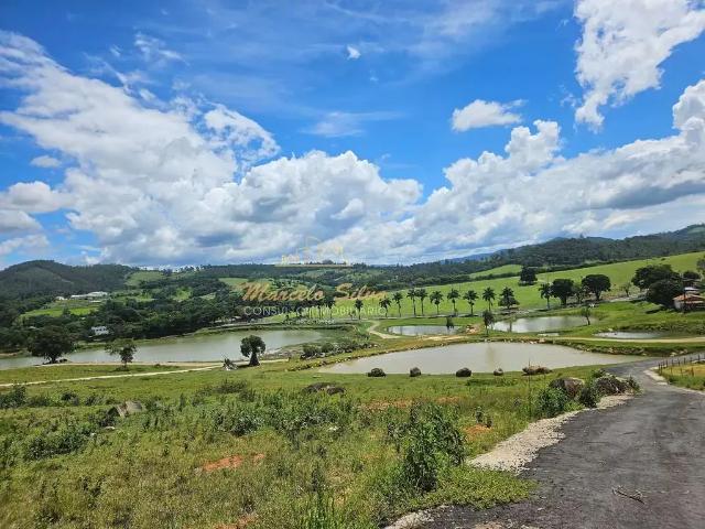 Terreno / Lote para Venda em Bragança Paulista/SP Guaripocaba
