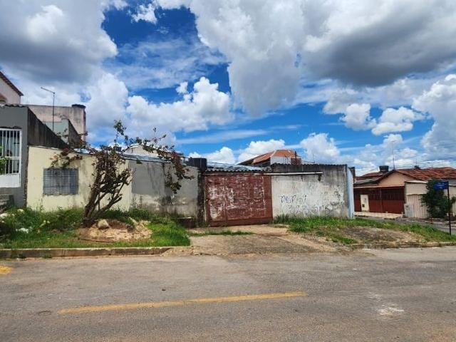Terreno / Lote para Venda em Brasília/DF Riacho Fundo I