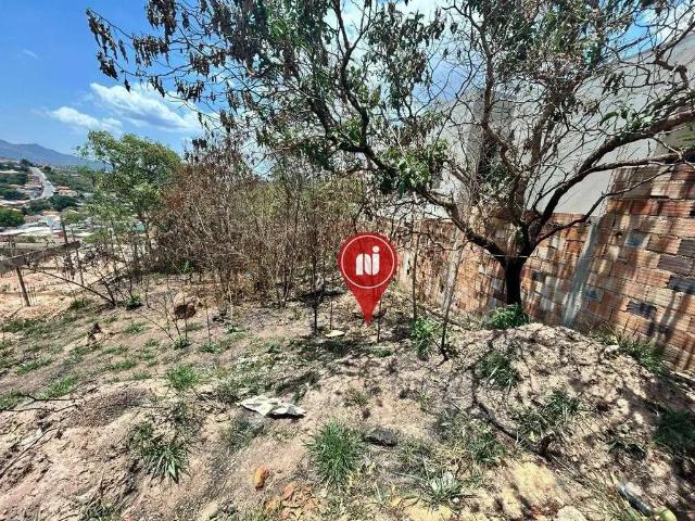 Terreno / Lote para Venda em Brumadinho/MG Centro