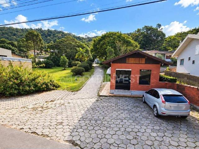 Terreno / Lote para Venda em Brusque/SC Primeiro de Maio