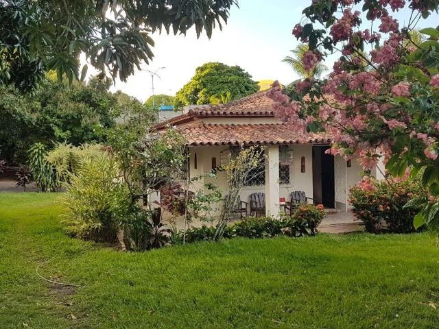Terreno / Lote para Venda em Camaçari/BA Monte Gordo 4 Quartos