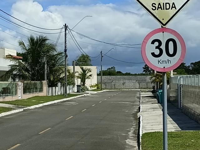 Terreno / Lote para Venda em Camaçari/BA Barra do Jacuípe