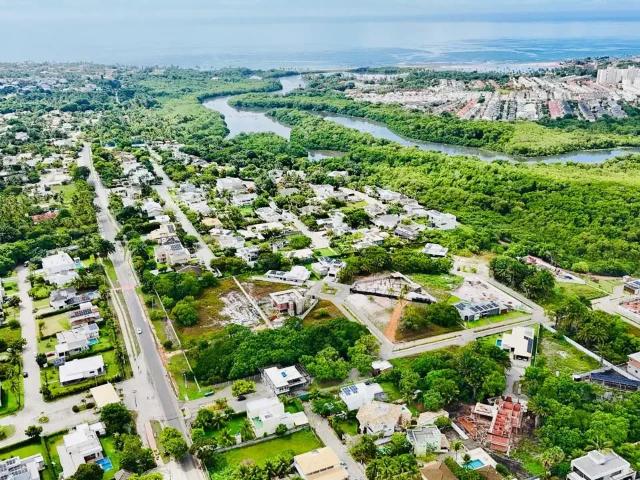 Terreno / Lote para Venda em Camaçari/BA Catu de Abrantes