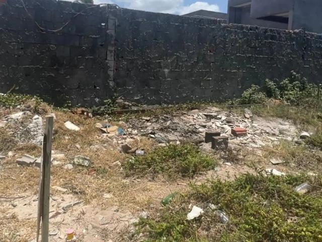 Terreno / Lote para Venda em Camaçari/BA Jauá