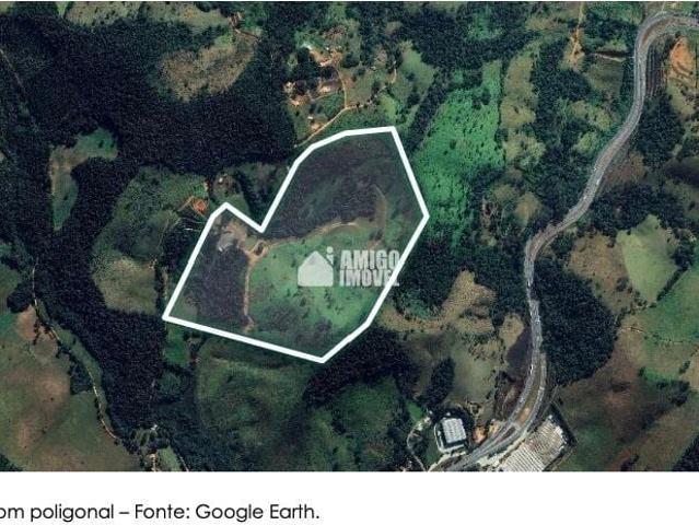 Terreno / Lote para Venda em Camanducaia/MG Centro