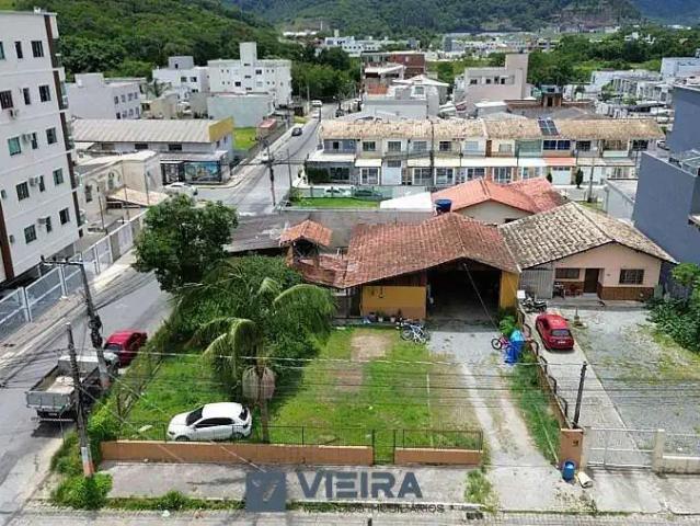 Terreno / Lote para Venda em Camboriú/SC Centro