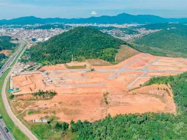 Terreno / Lote para Venda em Camboriú/SC Centro