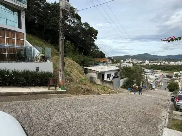 Terreno / Lote para Venda em Camboriú/SC Centro