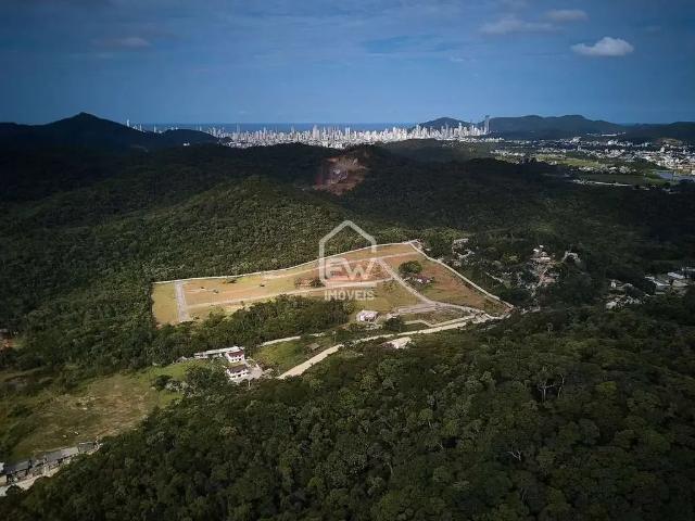 Terreno / Lote para Venda em Camboriú/SC Centro