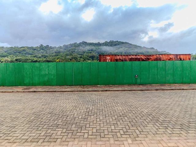 Terreno / Lote para Venda em Camboriú/SC Rio do Meio