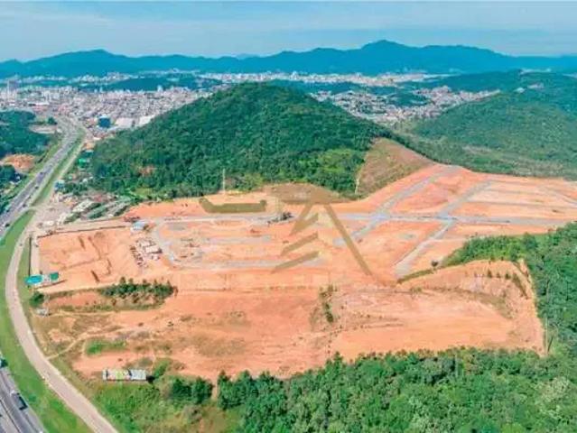 Terreno / Lote para Venda em Camboriú/SC Várzea do Ranchinho