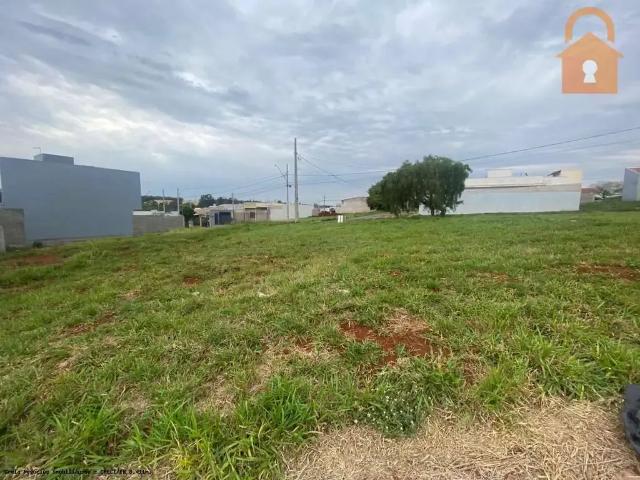 Terreno / Lote para Venda em Campo Mourão/PR Jardim Sol Nascente II