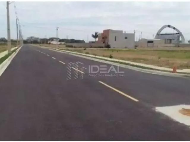 Terreno / Lote para Venda em Campos dos Goytacazes/RJ Vila da Rainha