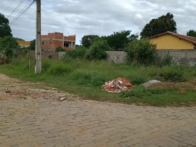 Terreno / Lote para Venda em Armação dos Búzios/RJ Rasa