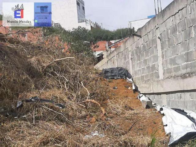 Terreno / Lote para Venda em Cachoeira Paulista/SP Jardim da Fonte